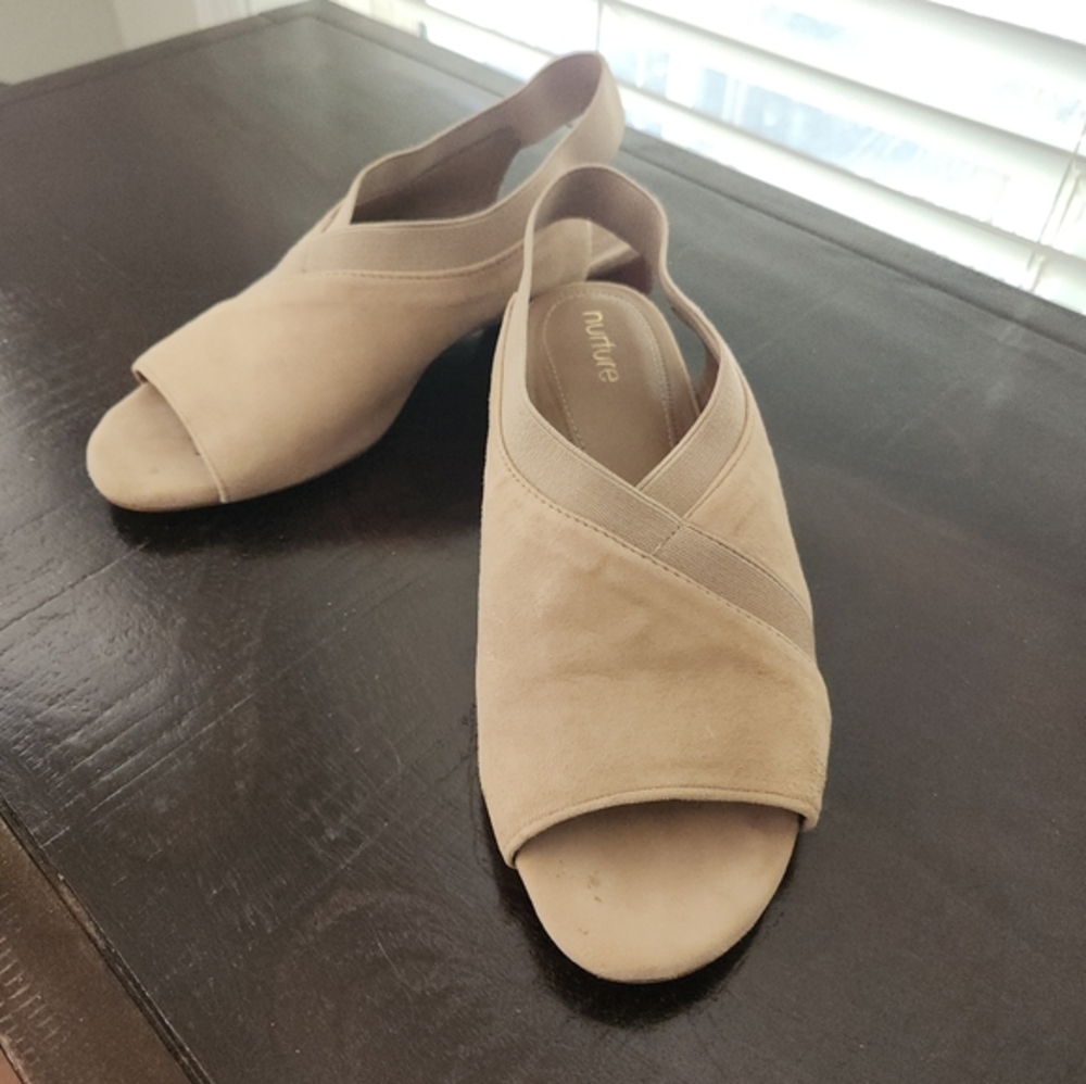 Nurture Giannis Tan Leather Slingback Sandal Size 7